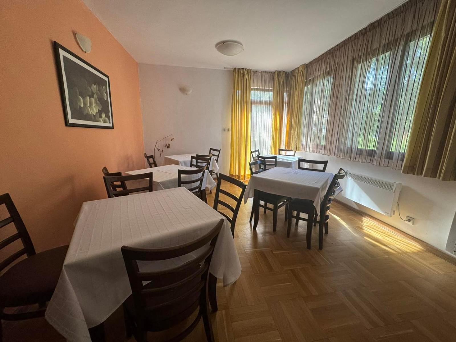Moura Mountain & Villas Spa Hotel Borovets Exterior photo